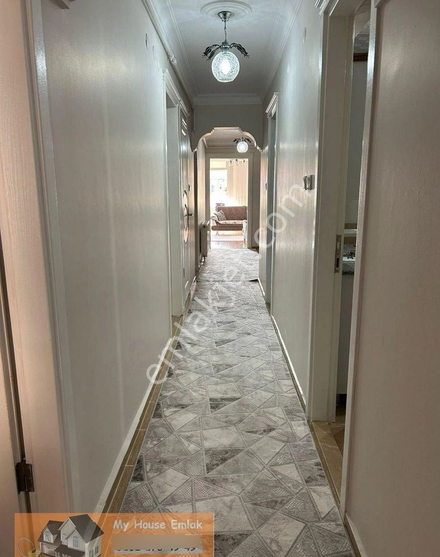 Yeşilyurt'un Kalbinde Satılık 3+1 Geniş Daire - Görsel 7