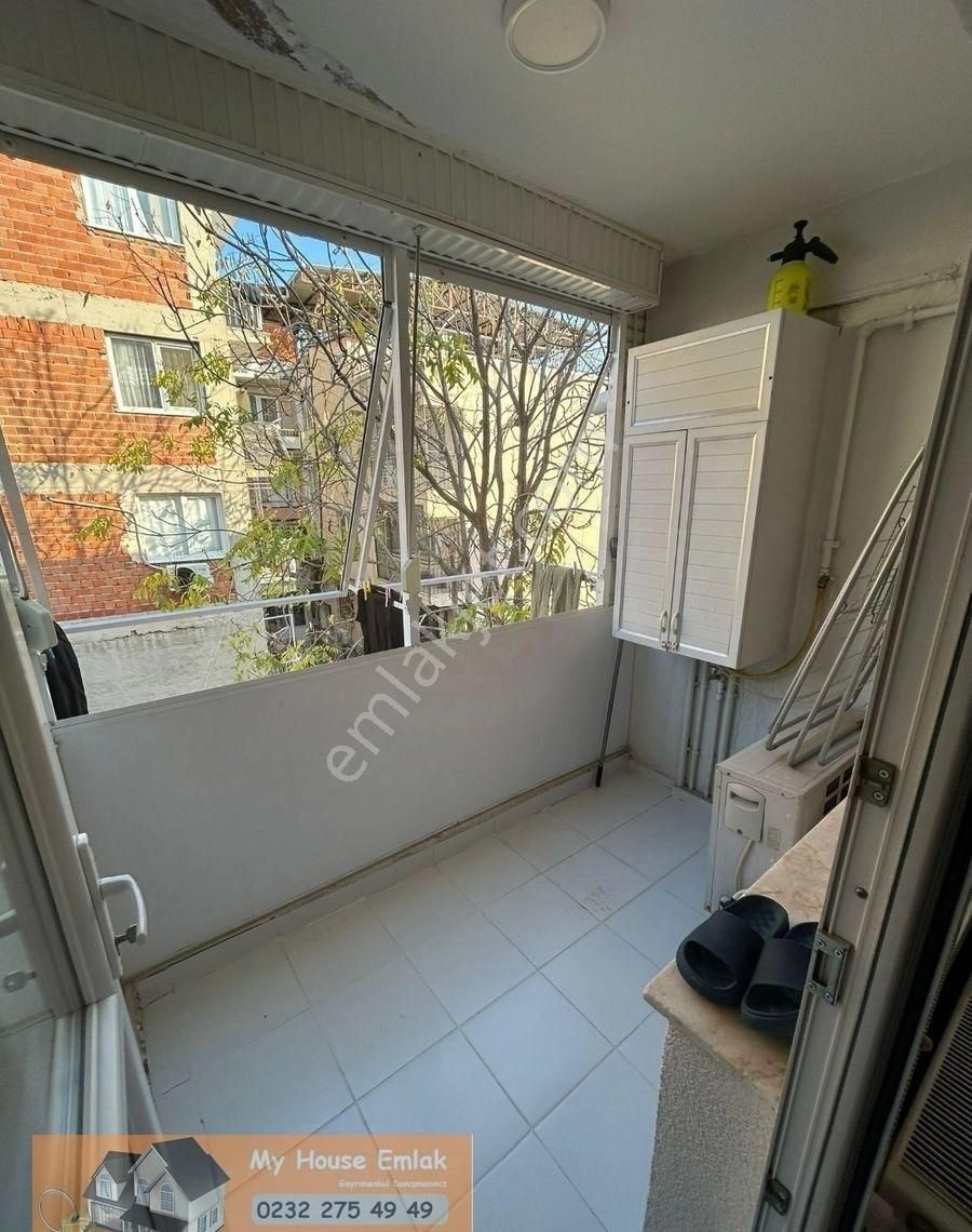 Yeşilyurt'un Kalbinde Satılık 3+1 Geniş Daire - Görsel 3