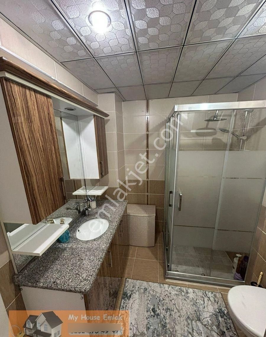 Yeşilyurt'un Kalbinde Satılık 3+1 Geniş Daire - Görsel 18