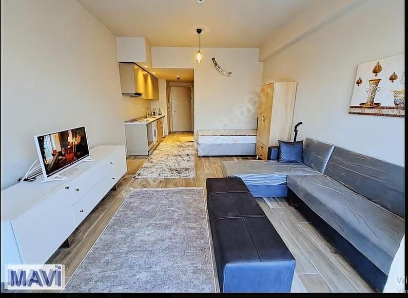 Serdivan Cadde 54 Avm''de Satılık Balkonlu 1+0 Ofis. - Görsel 2