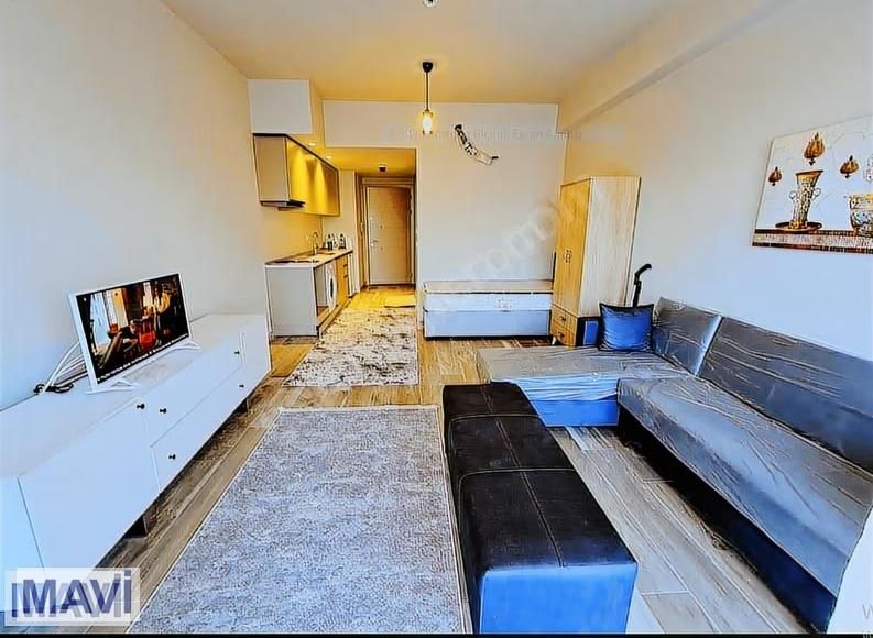 Serdivan Cadde 54 Avm''de Satılık Balkonlu 1+0 Ofis. - Görsel 3