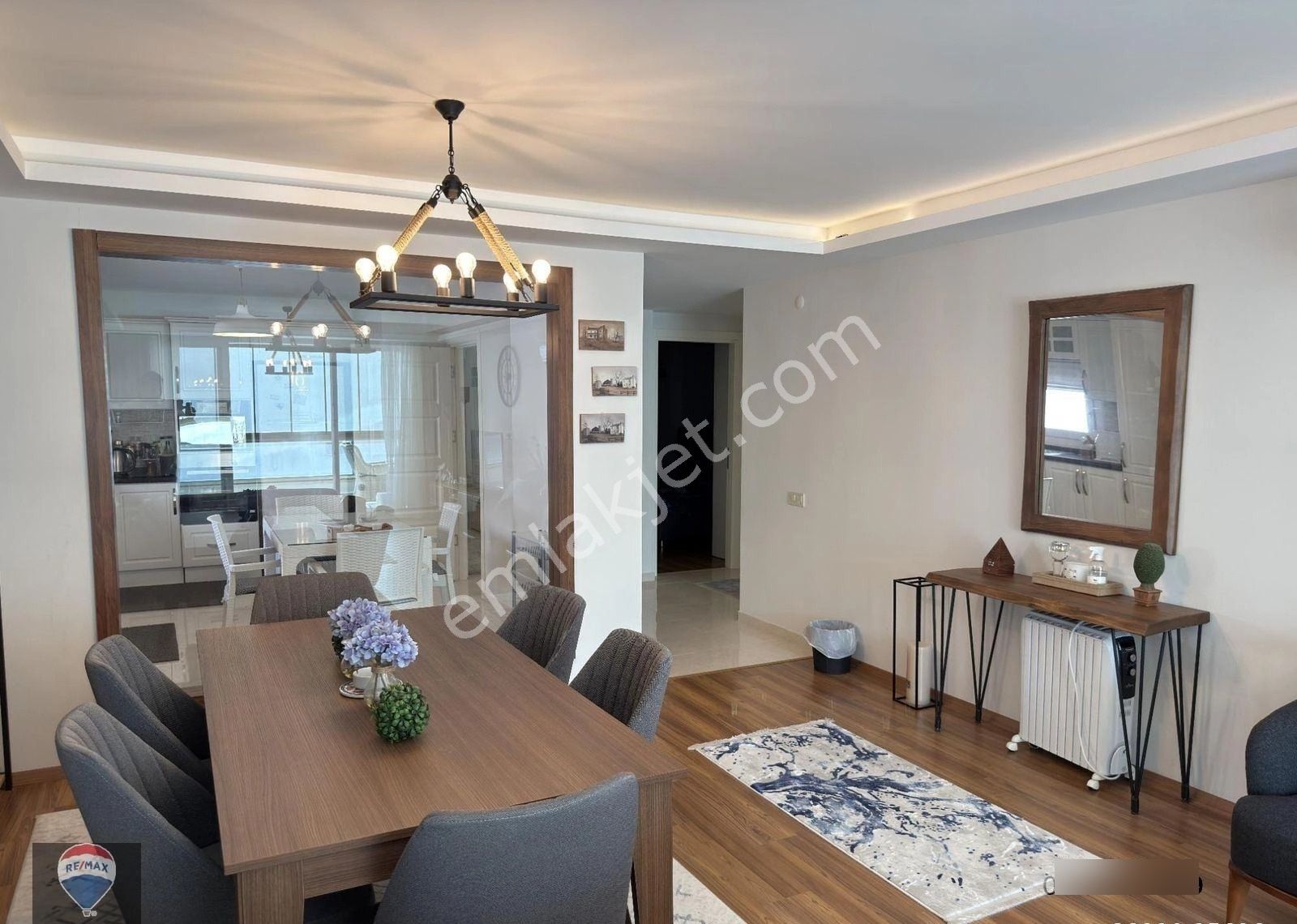 Kuşadası Eviz Vısta Panaroma Sitesinde Full Eşyalı 3+1 Daire - Görsel 10