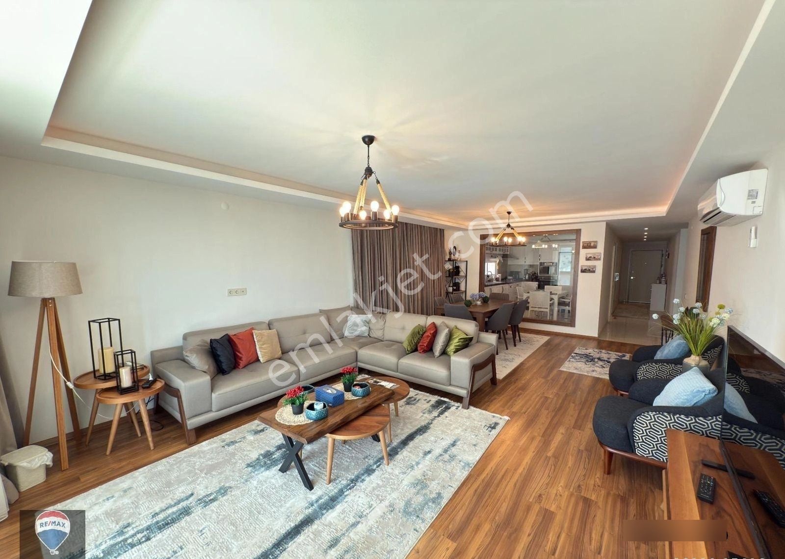 Kuşadası Eviz Vısta Panaroma Sitesinde Full Eşyalı 3+1 Daire - Görsel 5