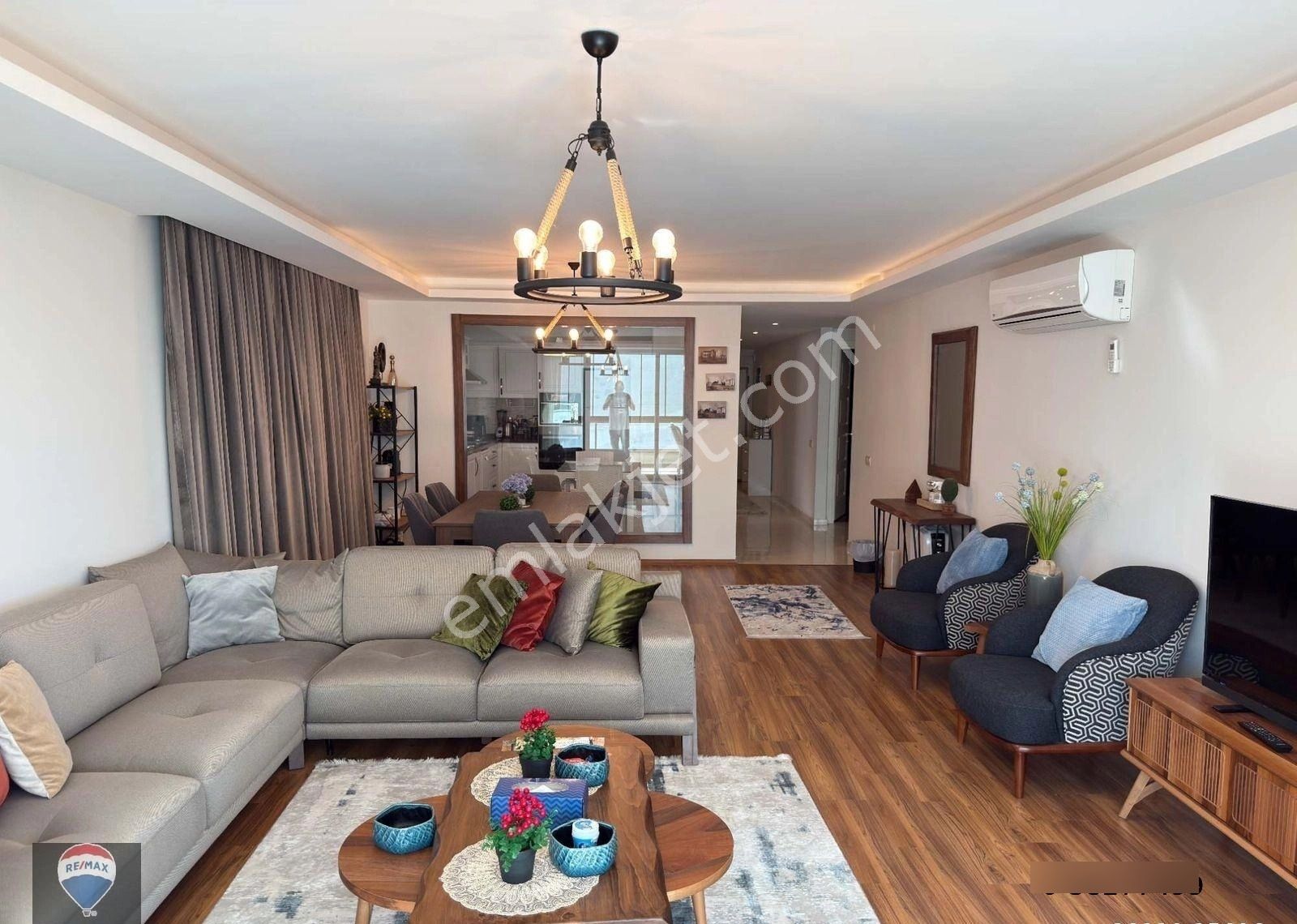 Kuşadası Eviz Vısta Panaroma Sitesinde Full Eşyalı 3+1 Daire - Görsel 19