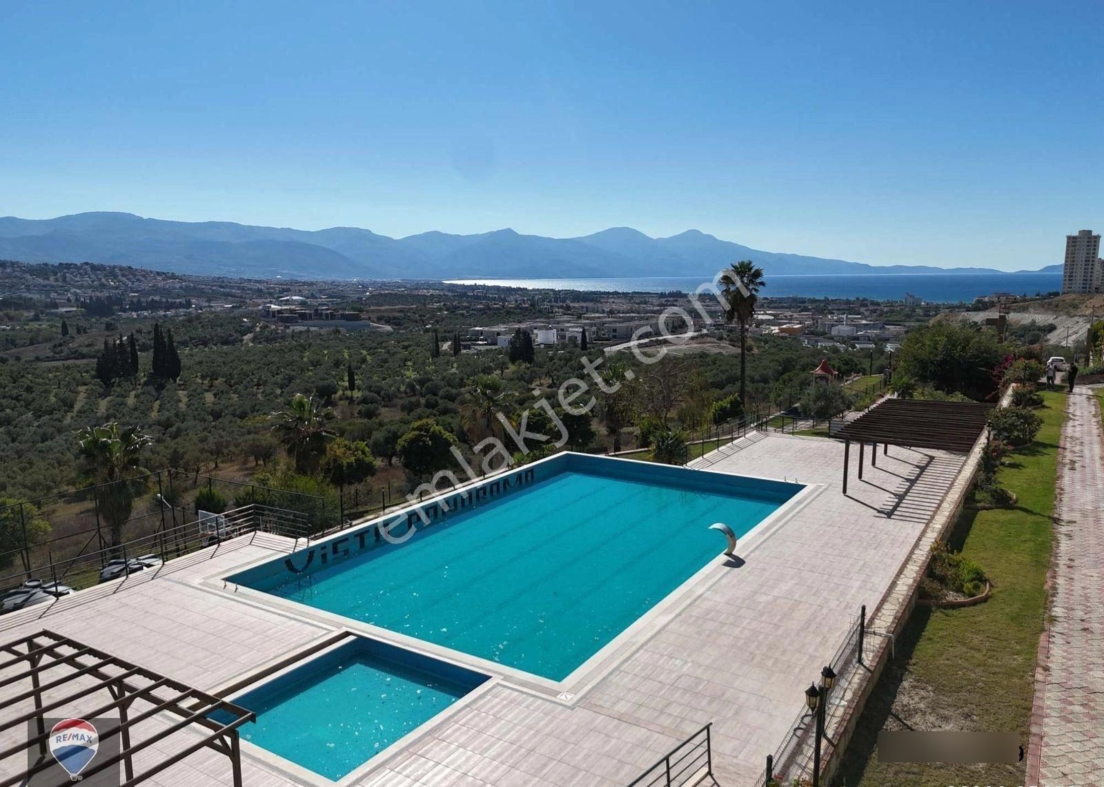 Kuşadası Eviz Vısta Panaroma Sitesinde Full Eşyalı 3+1 Daire - Görsel 34