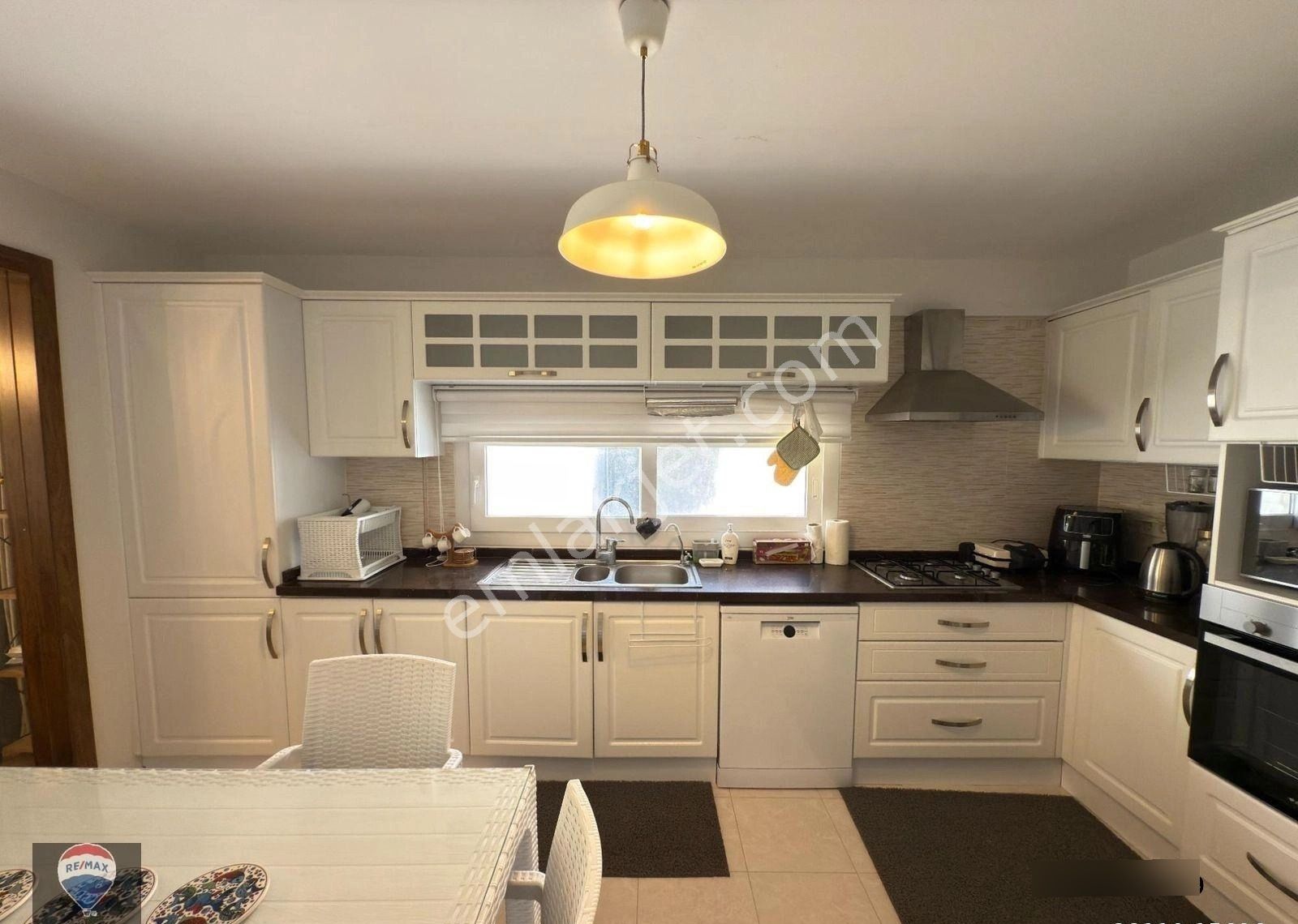 Kuşadası Eviz Vısta Panaroma Sitesinde Full Eşyalı 3+1 Daire - Görsel 17