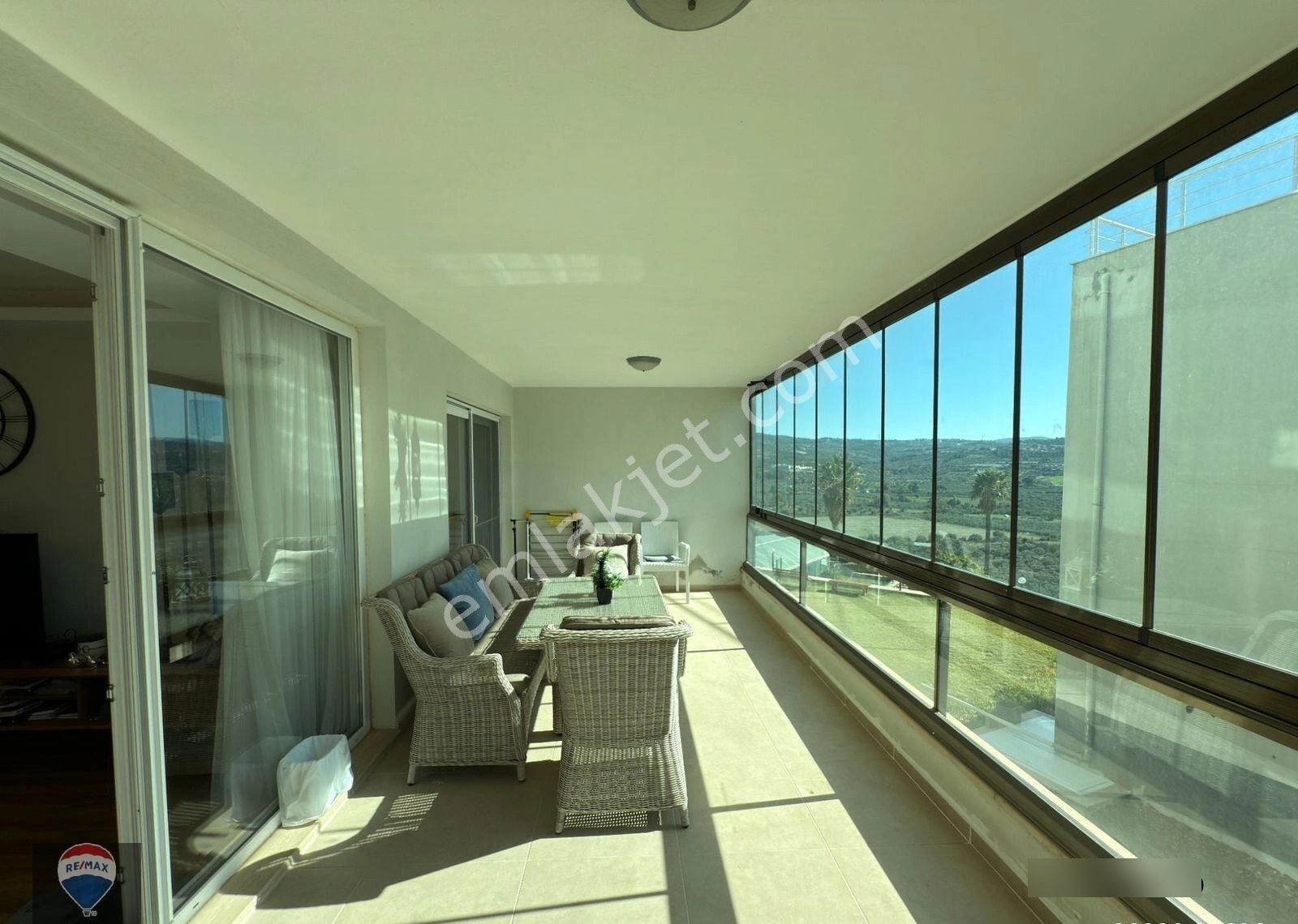 Kuşadası Eviz Vısta Panaroma Sitesinde Full Eşyalı 3+1 Daire - Görsel 21