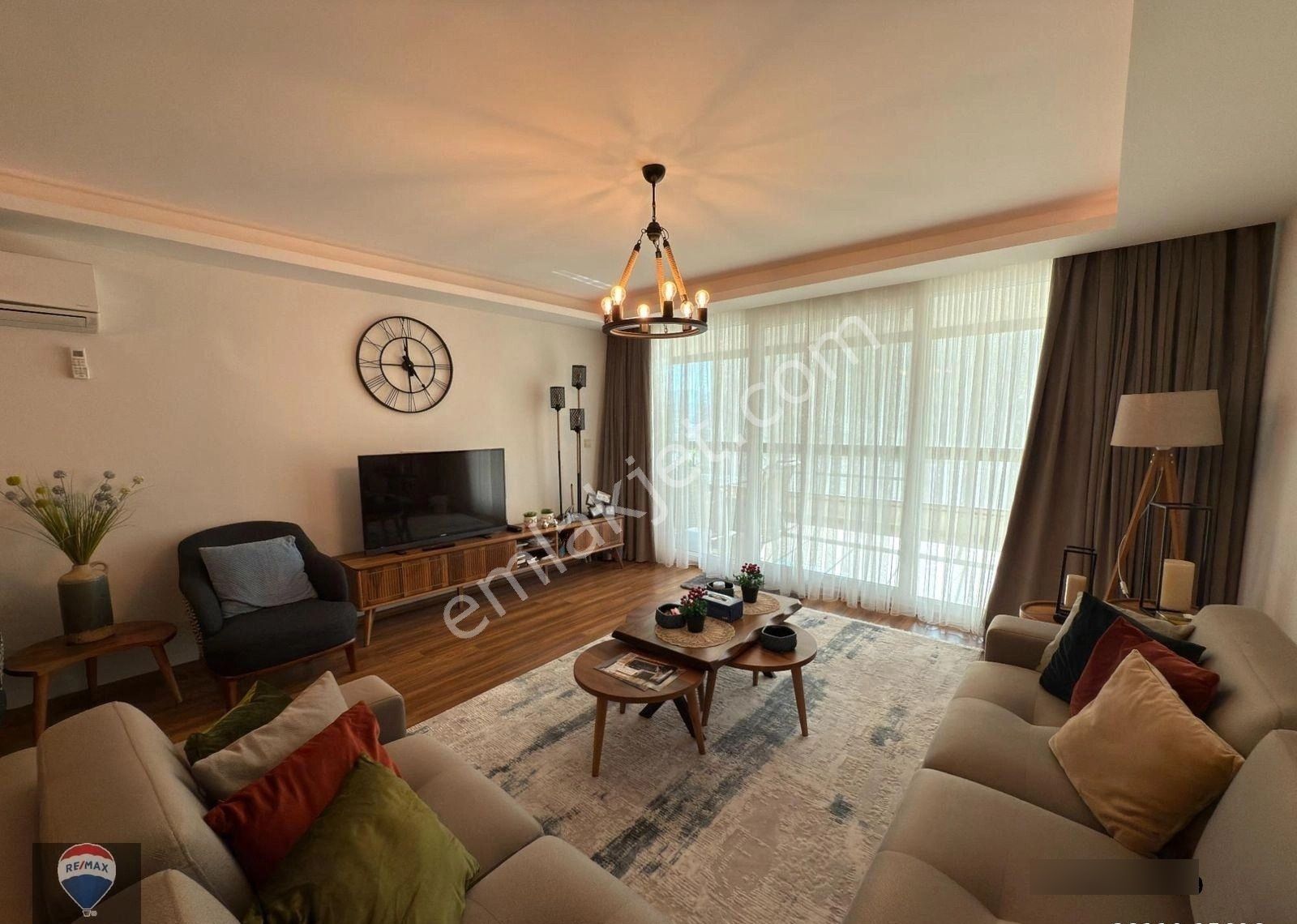 Kuşadası Eviz Vısta Panaroma Sitesinde Full Eşyalı 3+1 Daire - Görsel 4