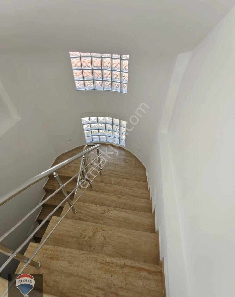 Kuşadası Marina Mevki,atasoy Villaları Trıpleks Müstakil - Görsel 14