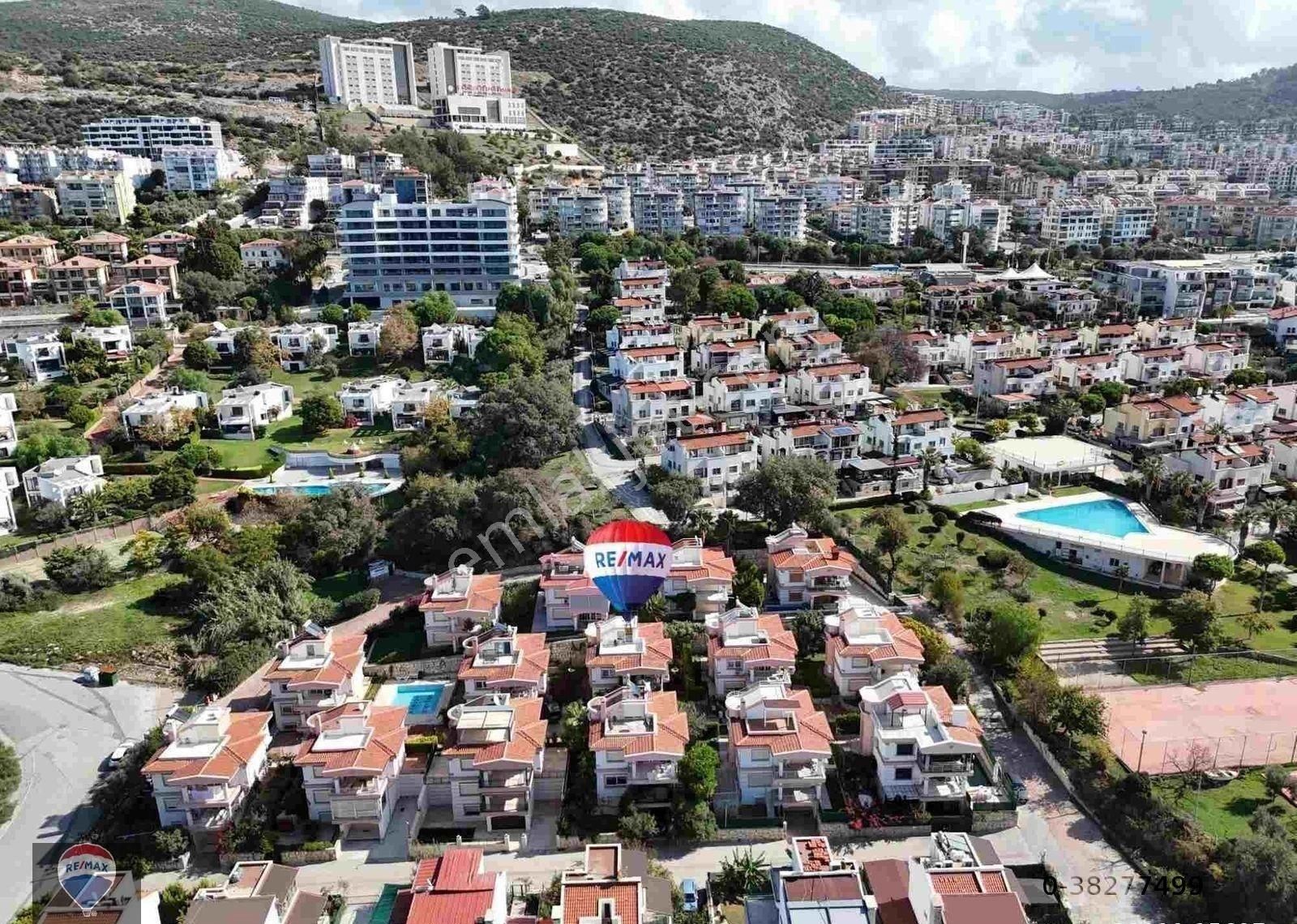 Kuşadası Marina Mevki,atasoy Villaları Trıpleks Müstakil - Görsel 32
