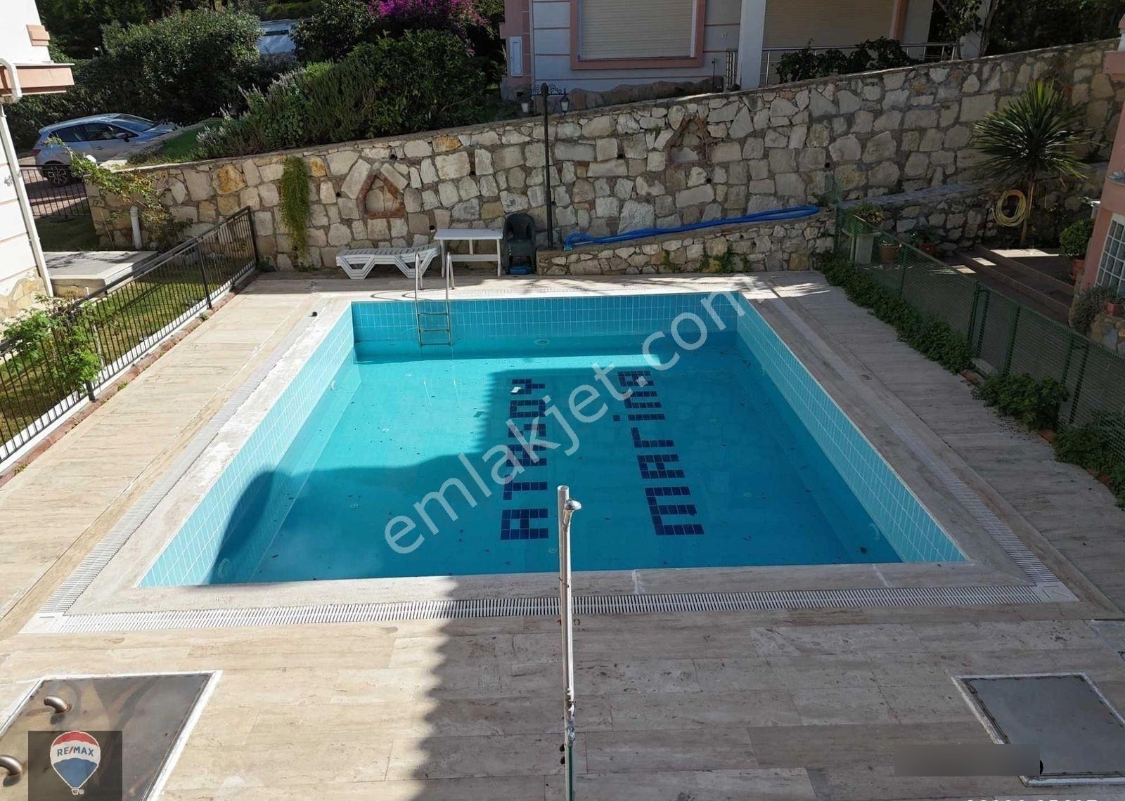 Kuşadası Marina Mevki,atasoy Villaları Trıpleks Müstakil - Görsel 11