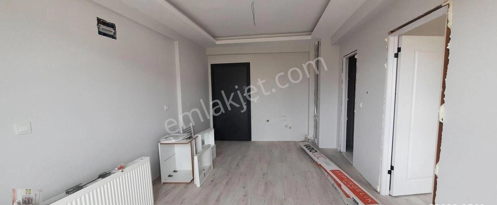 Güneşli Mahallesinde 112 Ye Yakın Konumda Satılık 1+1 Daire - Görsel 6