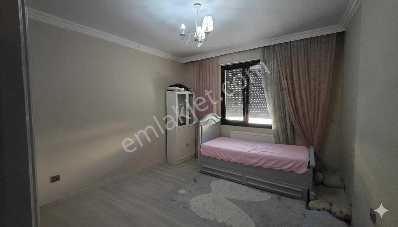 Menderes Gölcükler’de Merkeze Yakın, 4+1, Triblex, 75 M2 Geniş Bahçeli Satılık Villa! - Görsel 26