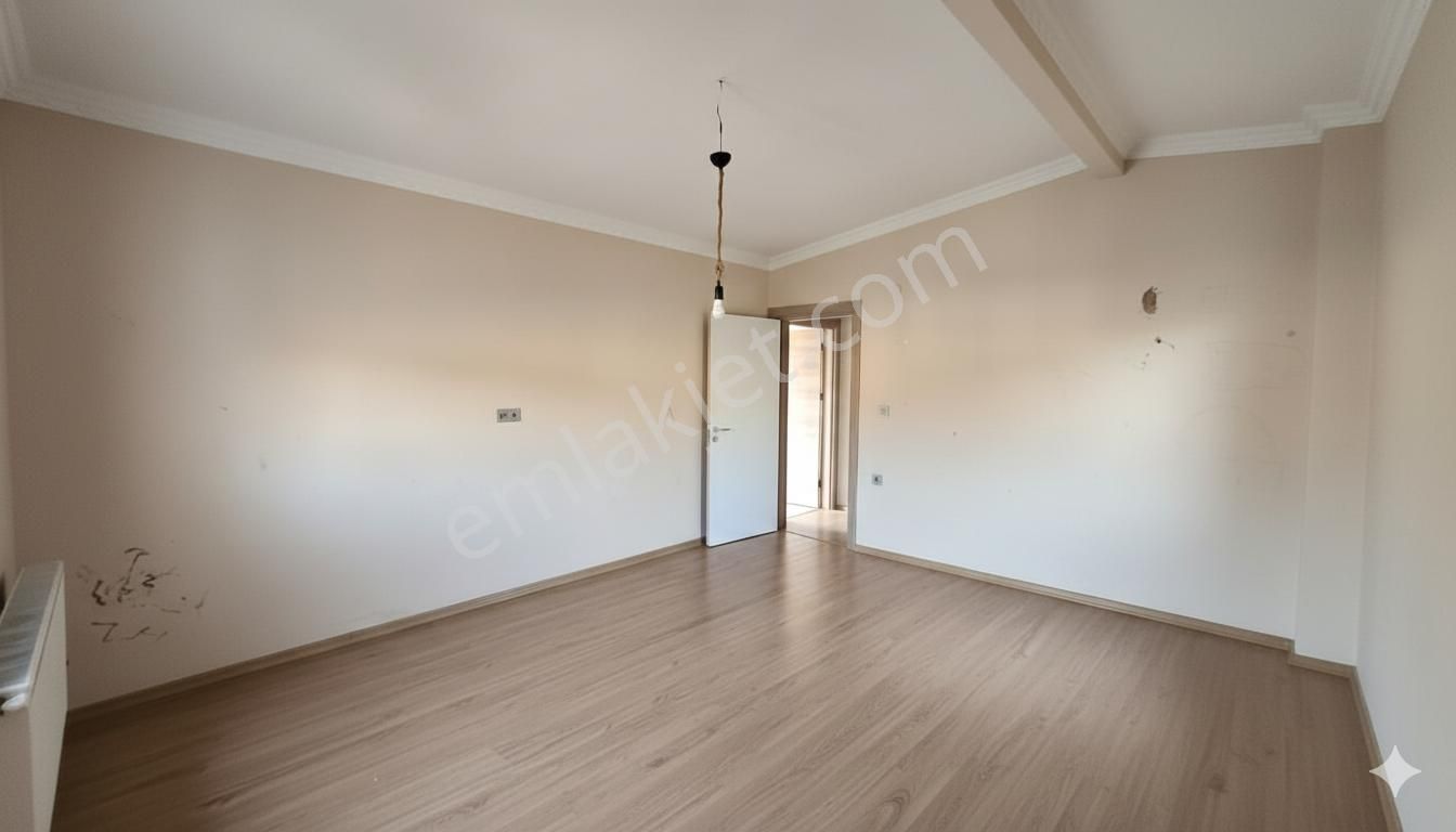 Menderes Gölcükler’de Merkeze Yakın, 4+1, Triblex, 75 M2 Geniş Bahçeli Satılık Villa! - Görsel 28