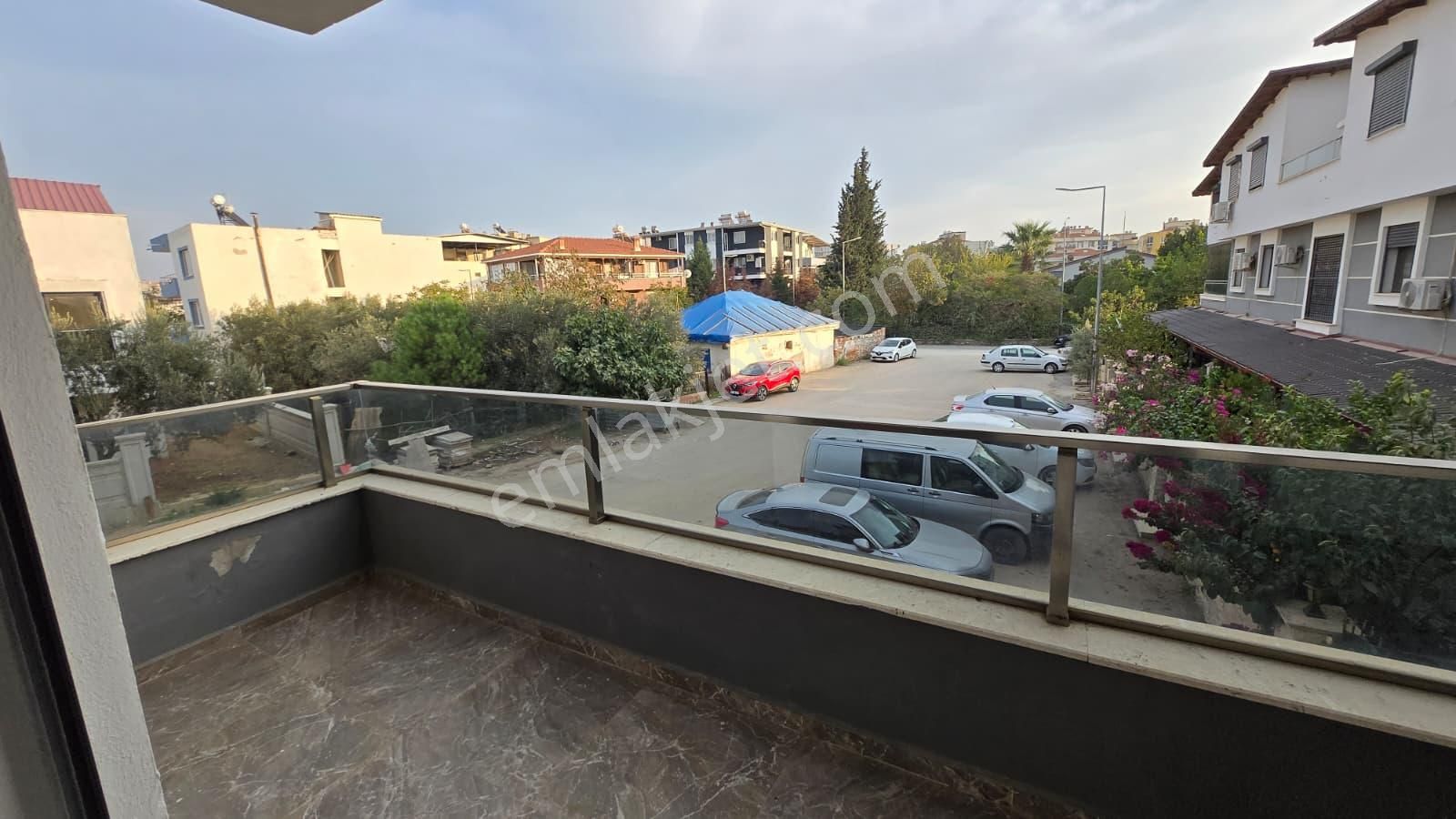 Menderes Gölcükler’de Merkeze Yakın, 4+1, Triblex, 75 M2 Geniş Bahçeli Satılık Villa! - Görsel 24