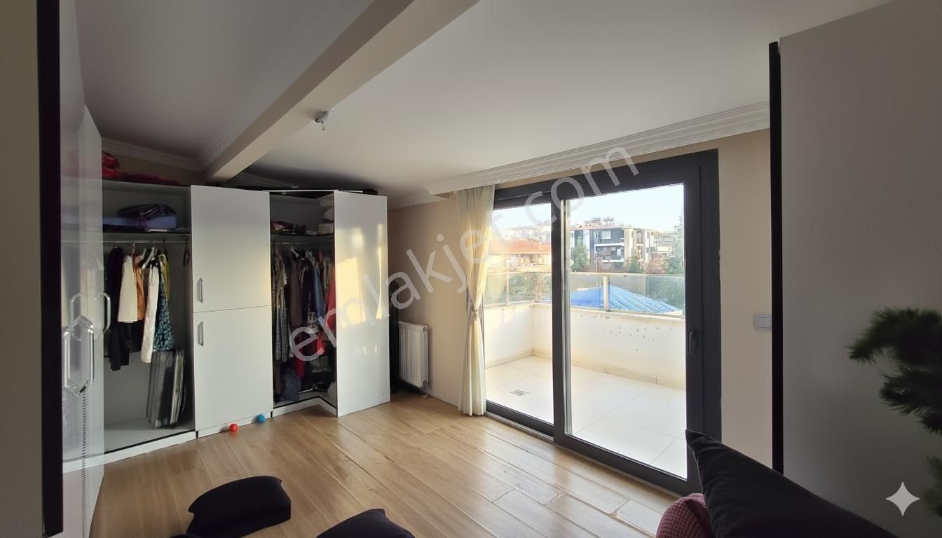 Menderes Gölcükler’de Merkeze Yakın, 4+1, Triblex, 75 M2 Geniş Bahçeli Satılık Villa! - Görsel 30