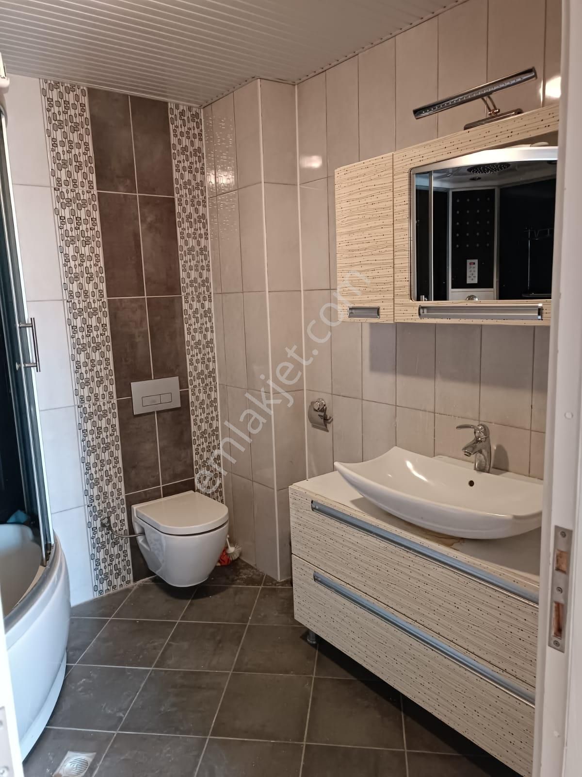 Meramda Satılık Geniş Ve Ferah 4+1 Lüks Daire - Görsel 24