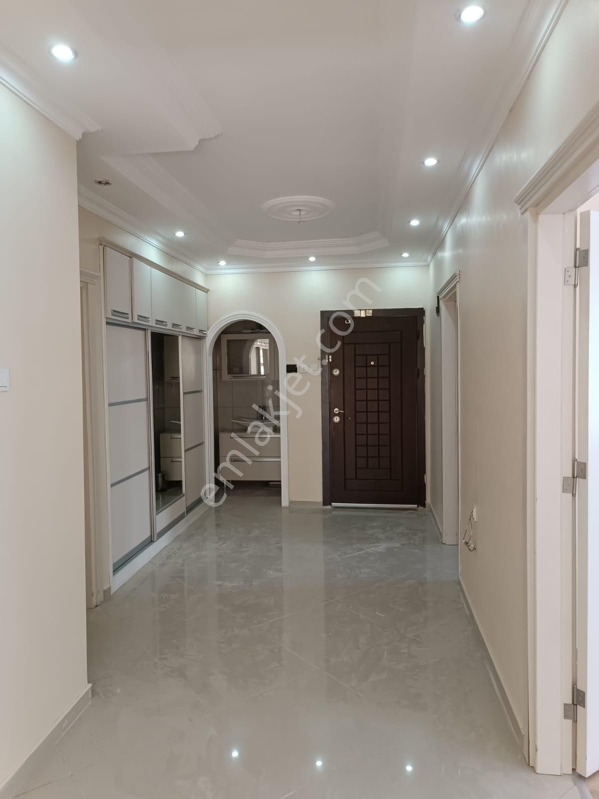 Meramda Satılık Geniş Ve Ferah 4+1 Lüks Daire - Görsel 7