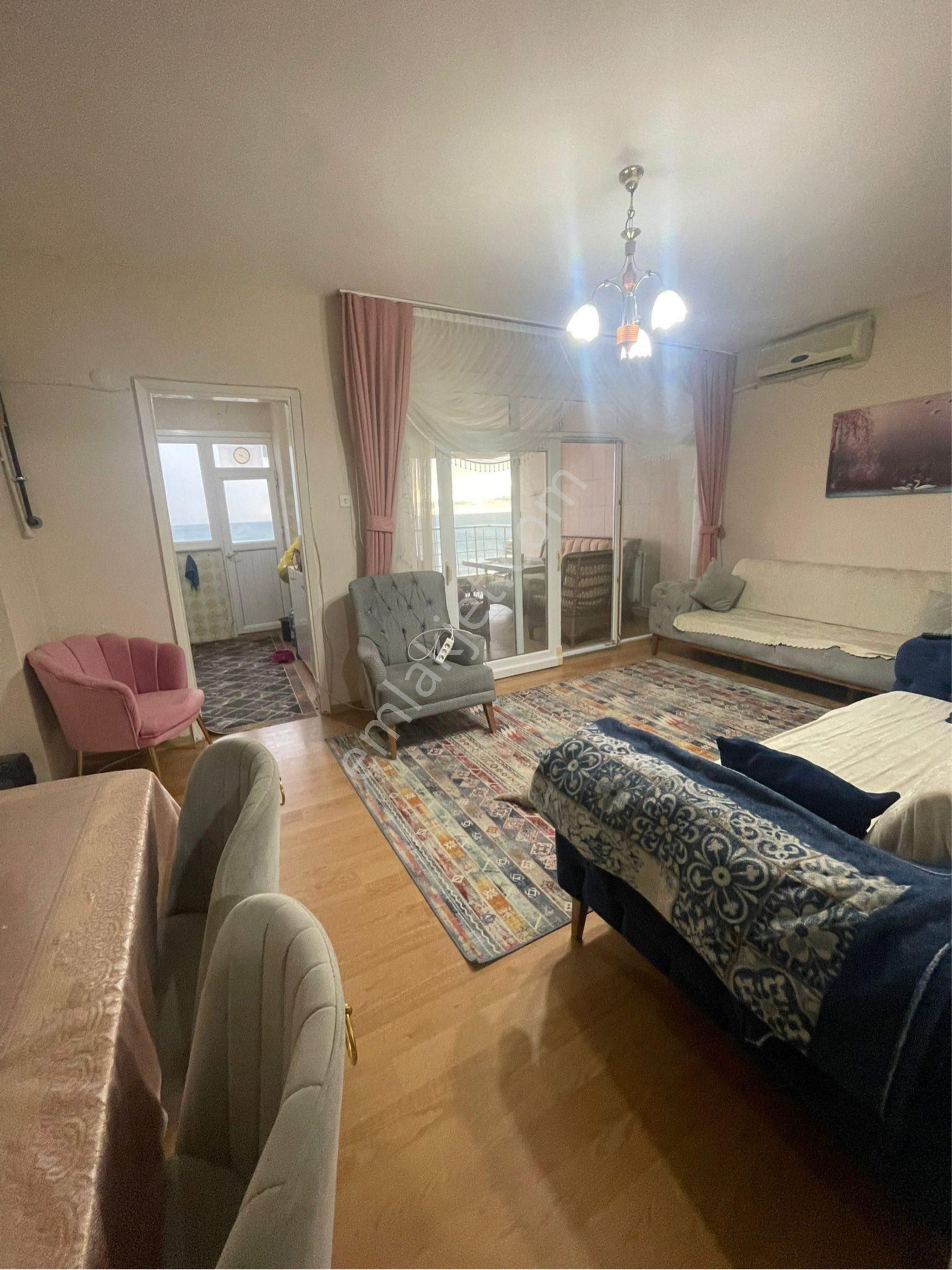 Büyükçekmece Kamiloba’da Denize Sıfır 3+1 Satılık Daire - Görsel 3