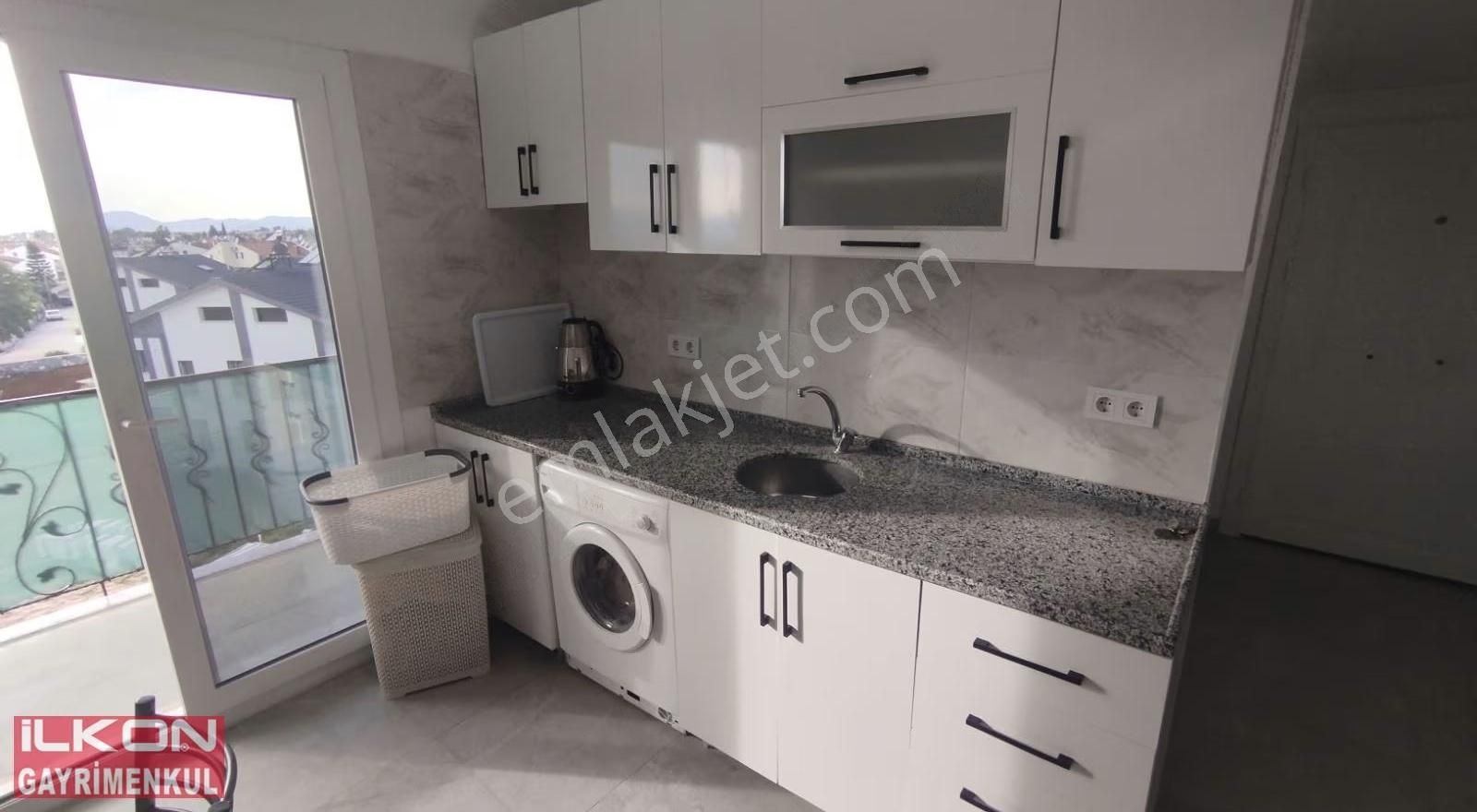 İlkon'dan Foça'da Bulvarüstü Kiralık 3+1 Eşyalı Daire - Görsel 28