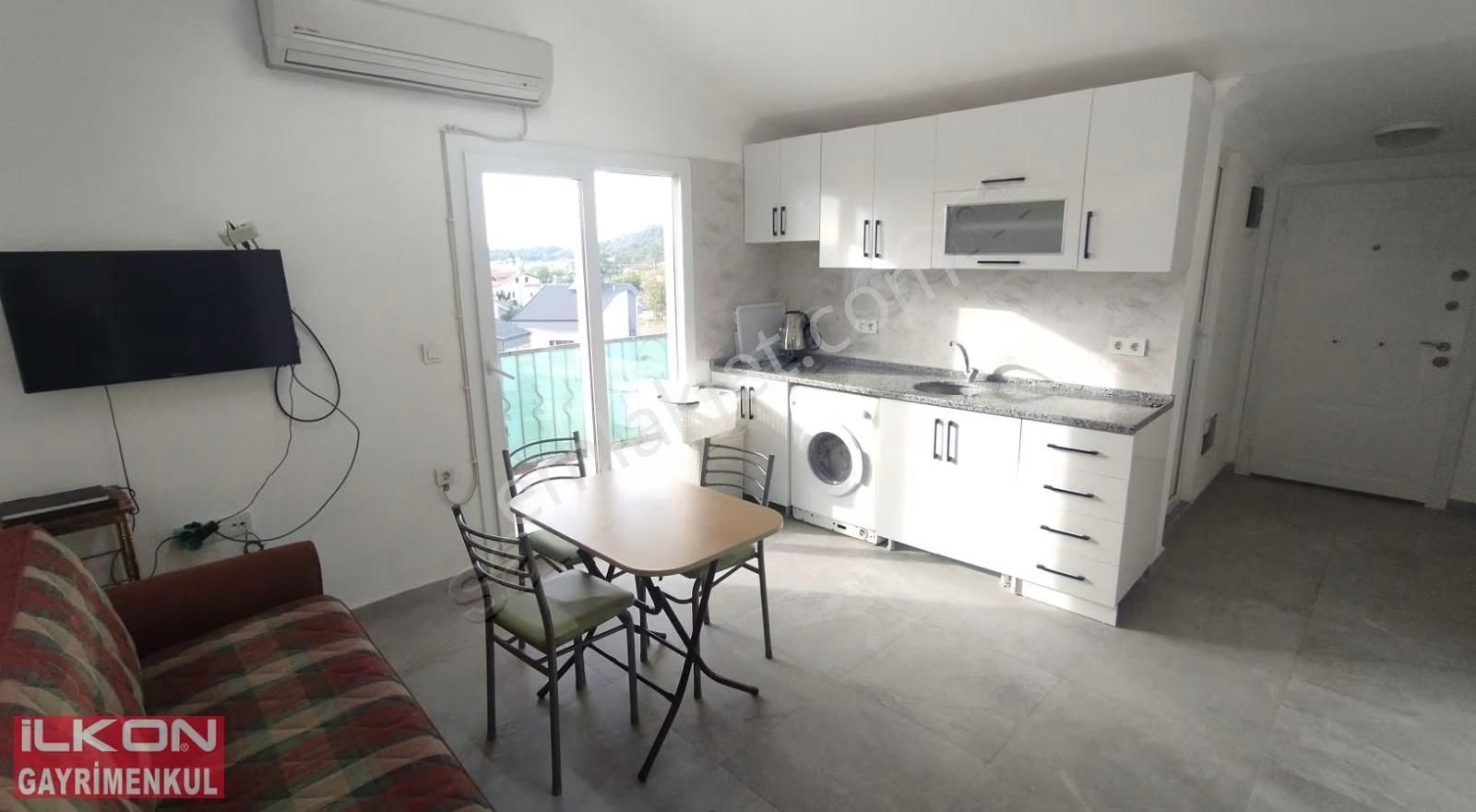 İlkon'dan Foça'da Bulvarüstü Kiralık 3+1 Eşyalı Daire - Görsel 25