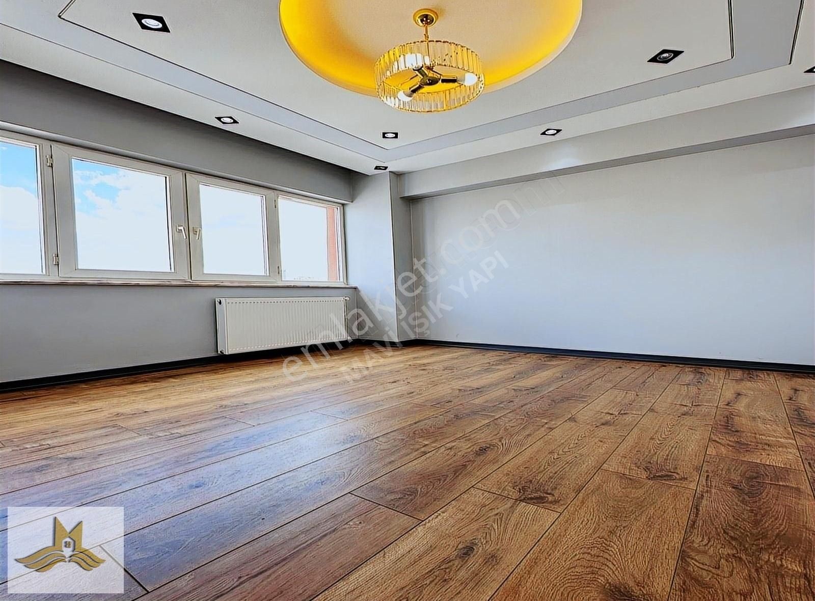 Beylikdüzü Mavi Işık'dan Metrobüsün Dibinde Site İçi 4+1 Daire - Görsel 18