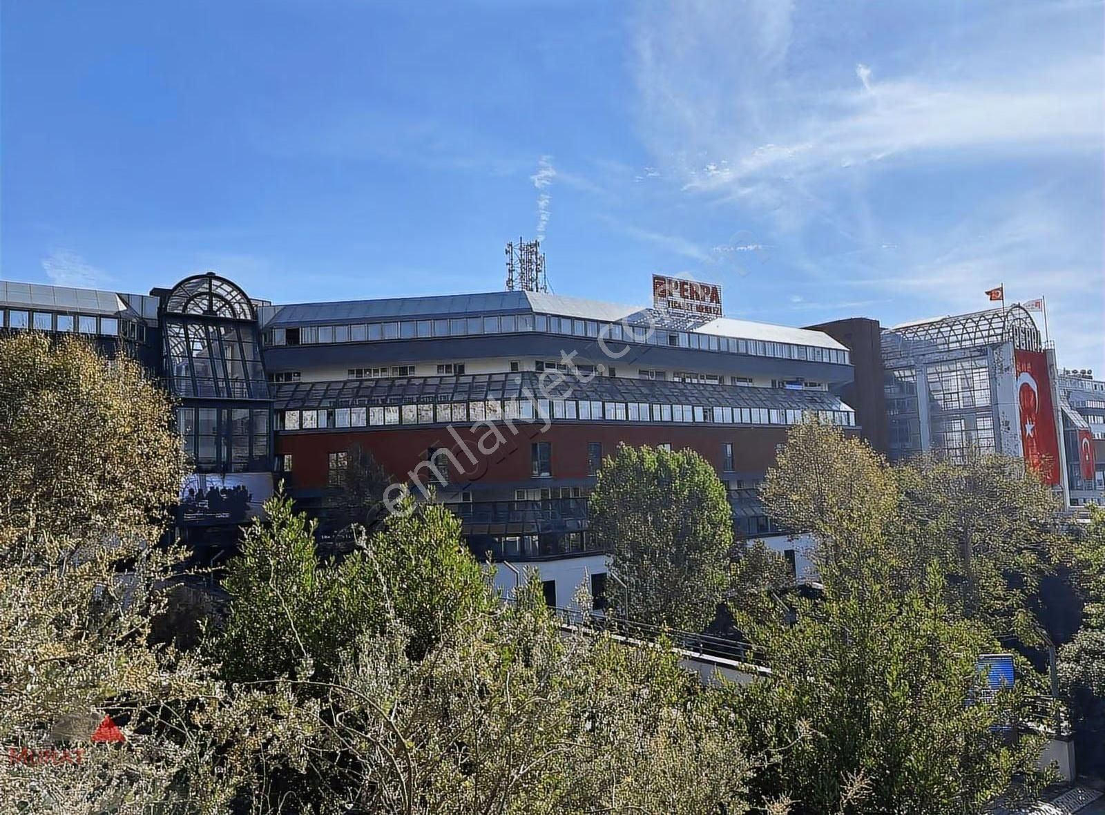 Murat Emlak'tan Perpa İş Merkezi Satılık Orta Avluda Depo Dükkan - Görsel 10