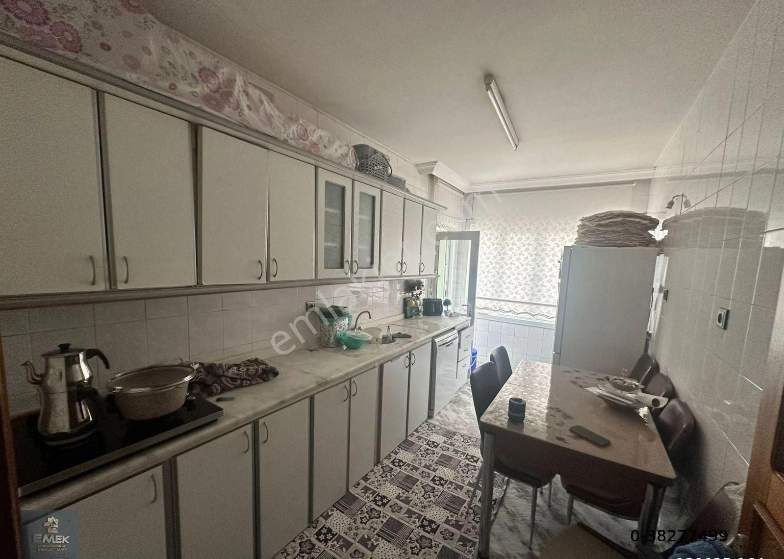 İstiklal Mahallesi 3 Katlı Mustakil Ev - Görsel 13