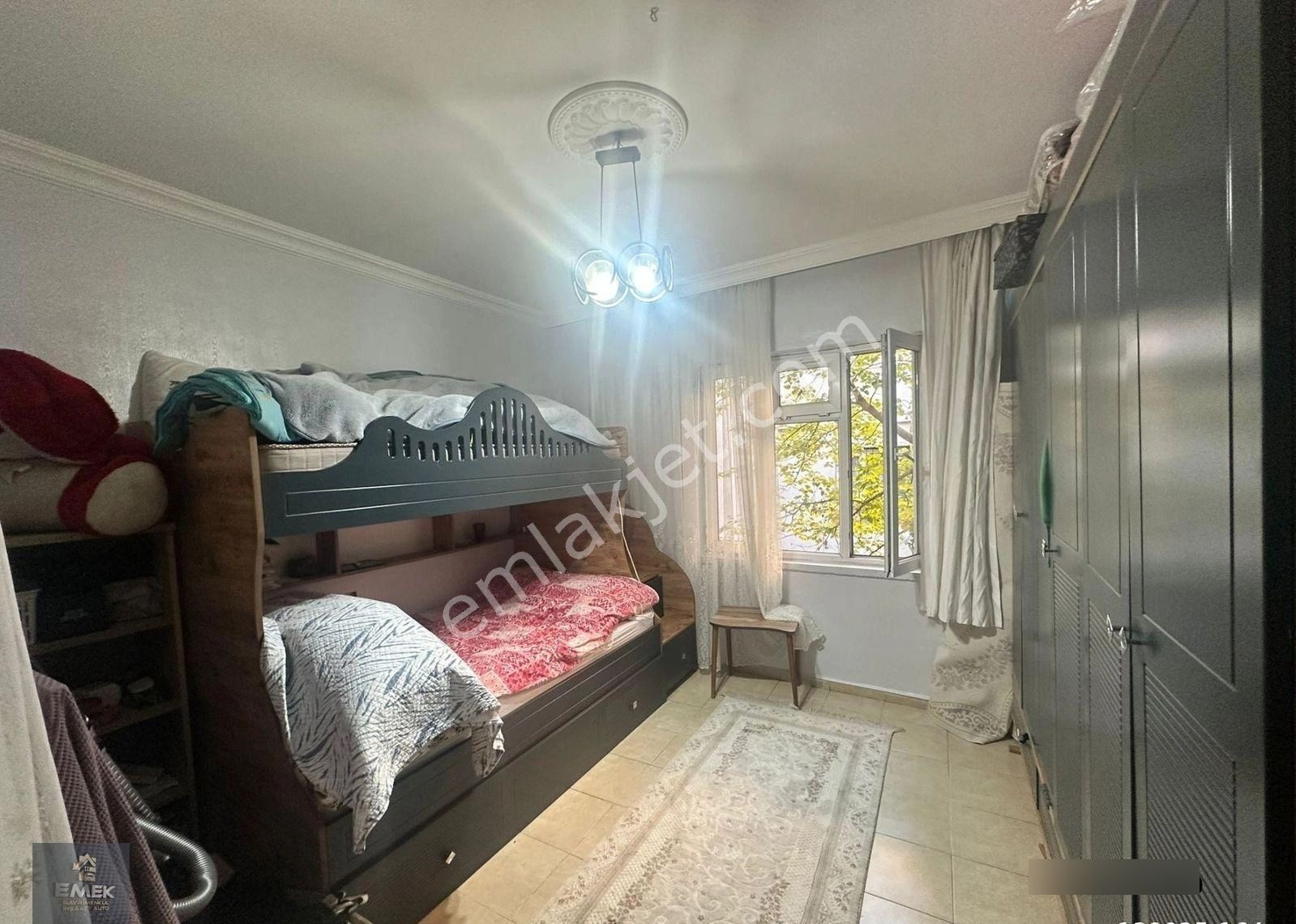 İstiklal Mahallesi 3 Katlı Mustakil Ev - Görsel 10