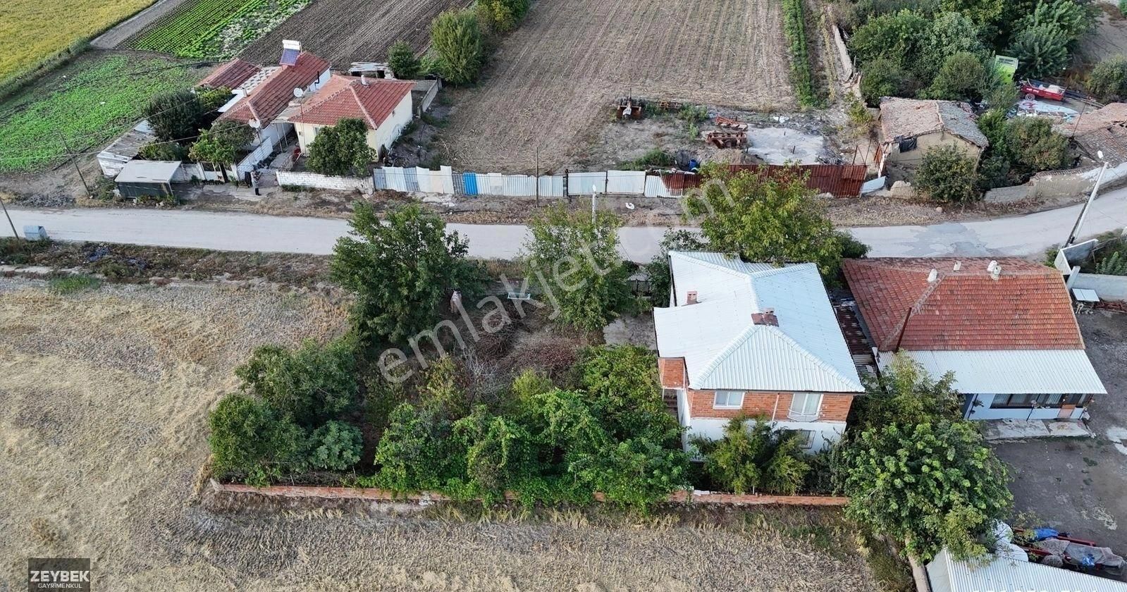 Zeybek Emlaktan Tuzakçıda 566 M2 Arsa İçinde Dubleks Müstakil Evimiz Satılıktır - Görsel 18