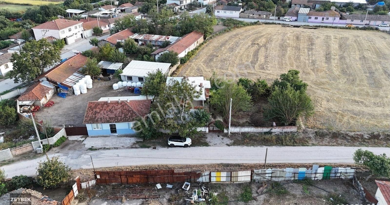 Zeybek Emlaktan Tuzakçıda 566 M2 Arsa İçinde Dubleks Müstakil Evimiz Satılıktır - Görsel 23