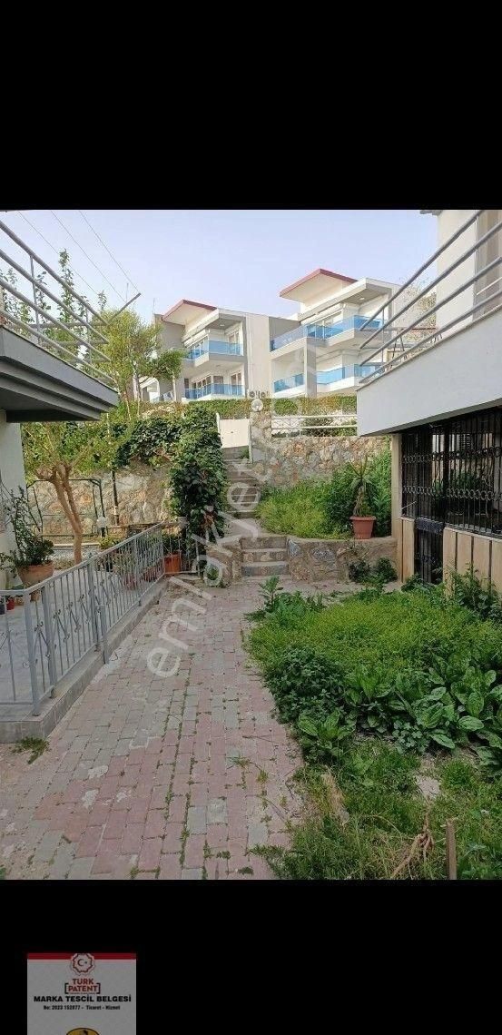 Satılık Kuşadası Kadınlar Denizi