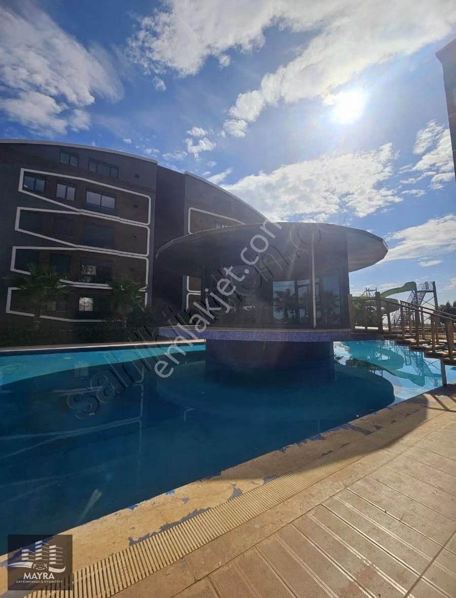 Villa Konforunda 3+1 Net 190 M2 Bahçe Dubleks Satılık Daire