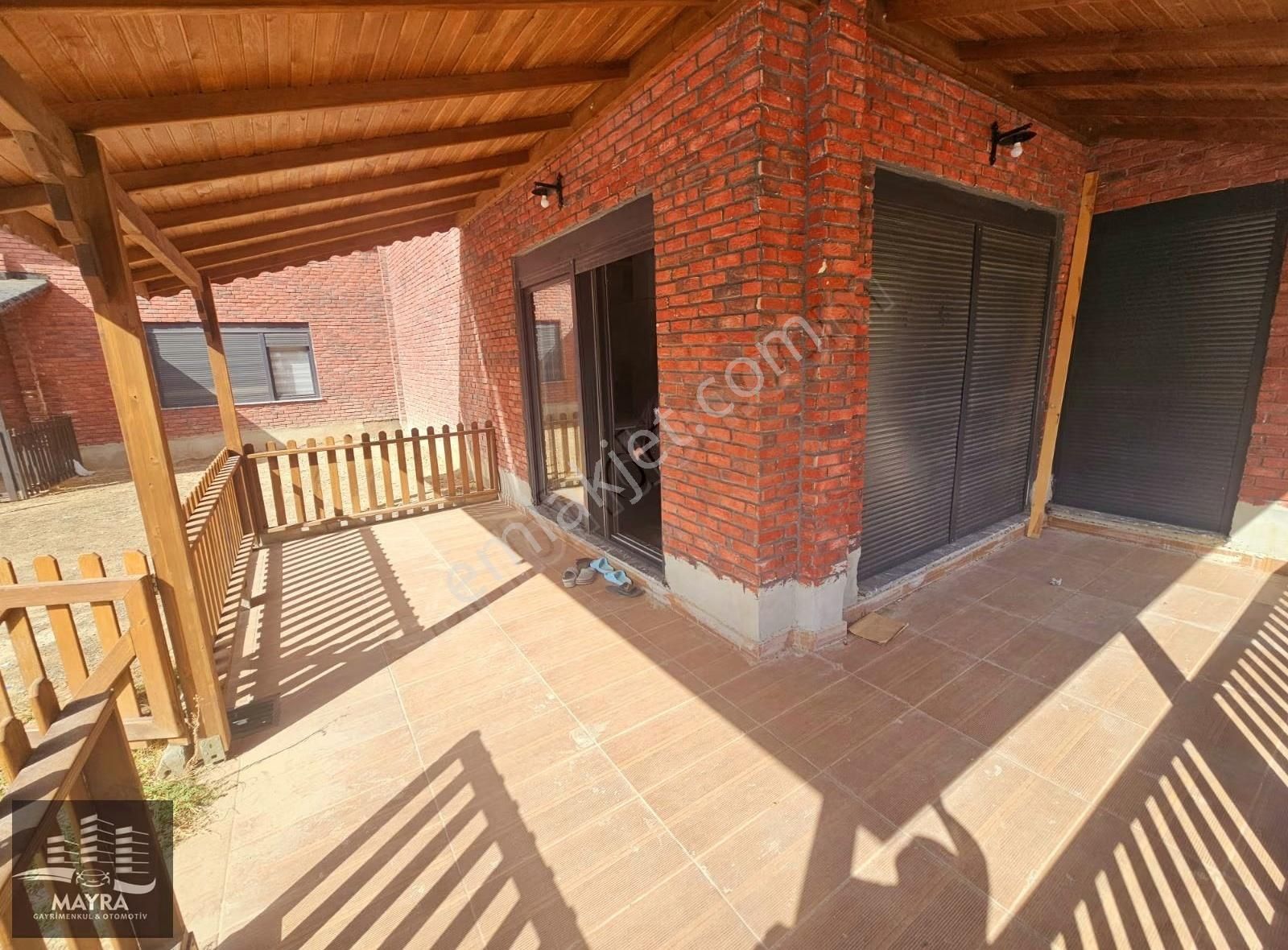 Villa Konforunda 3+1 Net 190 M2 Bahçe Dubleks Satılık Daire - Görsel 8