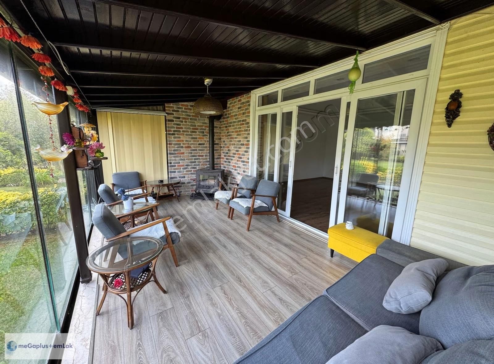 Şile Megaplus Emlak'tan Kumbabada Site İçerisinde 3+2 Villa - Görsel 24