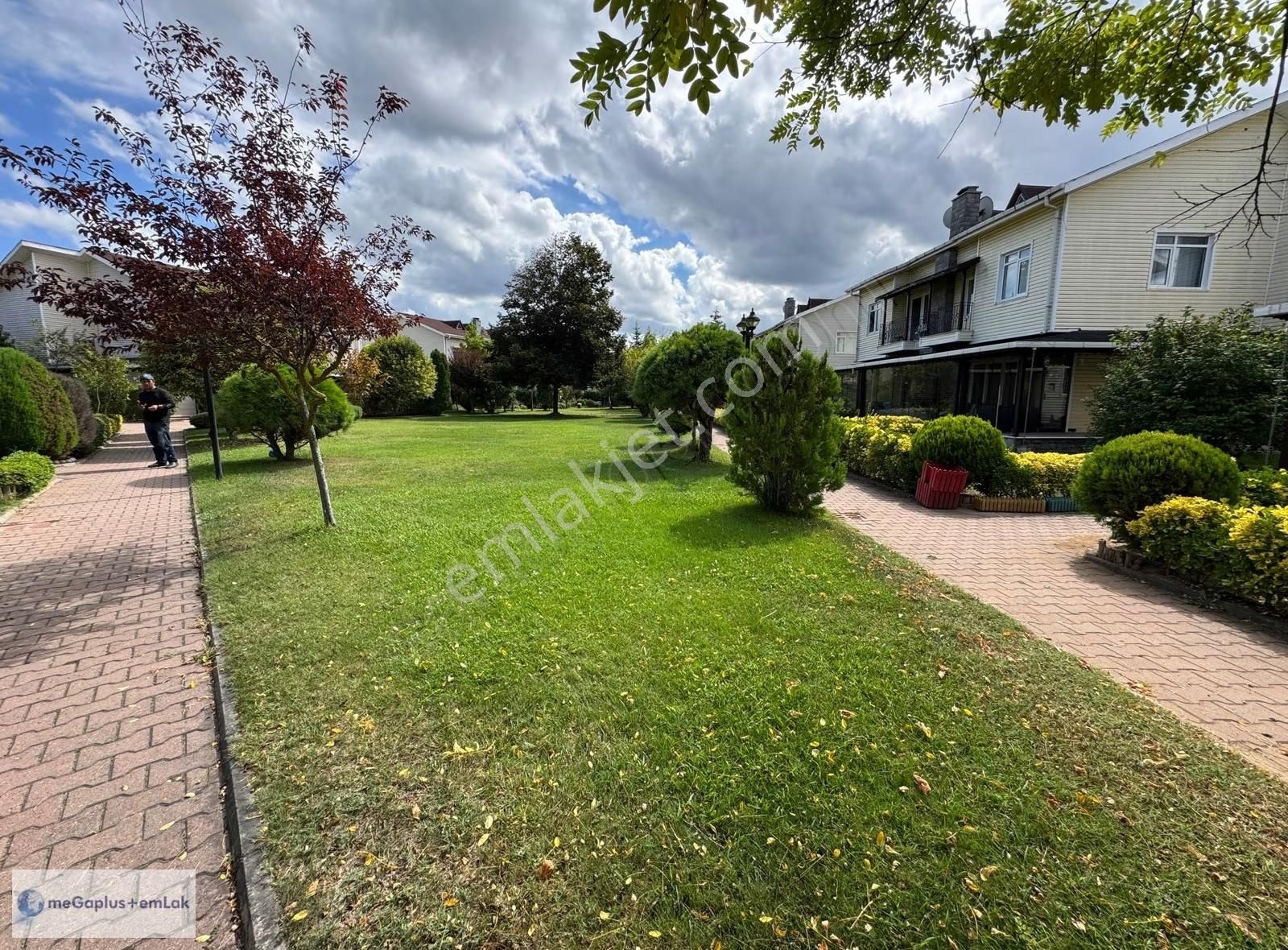 Şile Megaplus Emlak'tan Kumbabada Site İçerisinde 3+2 Villa - Görsel 28