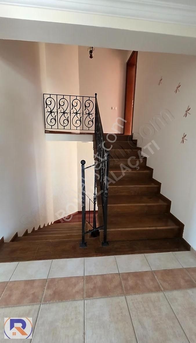 Çeşme Paşalimanında Denize Sıfır 7+2 Satılık Konak - Görsel 22