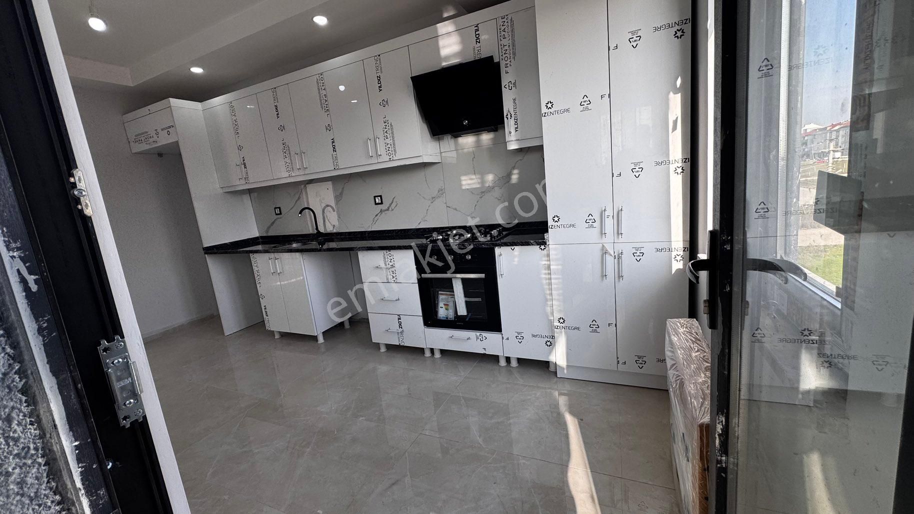 🌟 Yıldız Caddesi’nde Merkezi Konumda Geniş Ve Kullanışlı 3+1 Daire! - Görsel 7