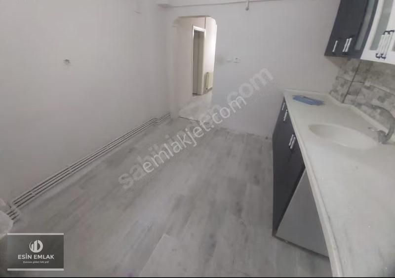 Çamçeşme Mah Balkonlu Geniş Okul'a Yakın Temiz 2+1 Daire - Görsel 6