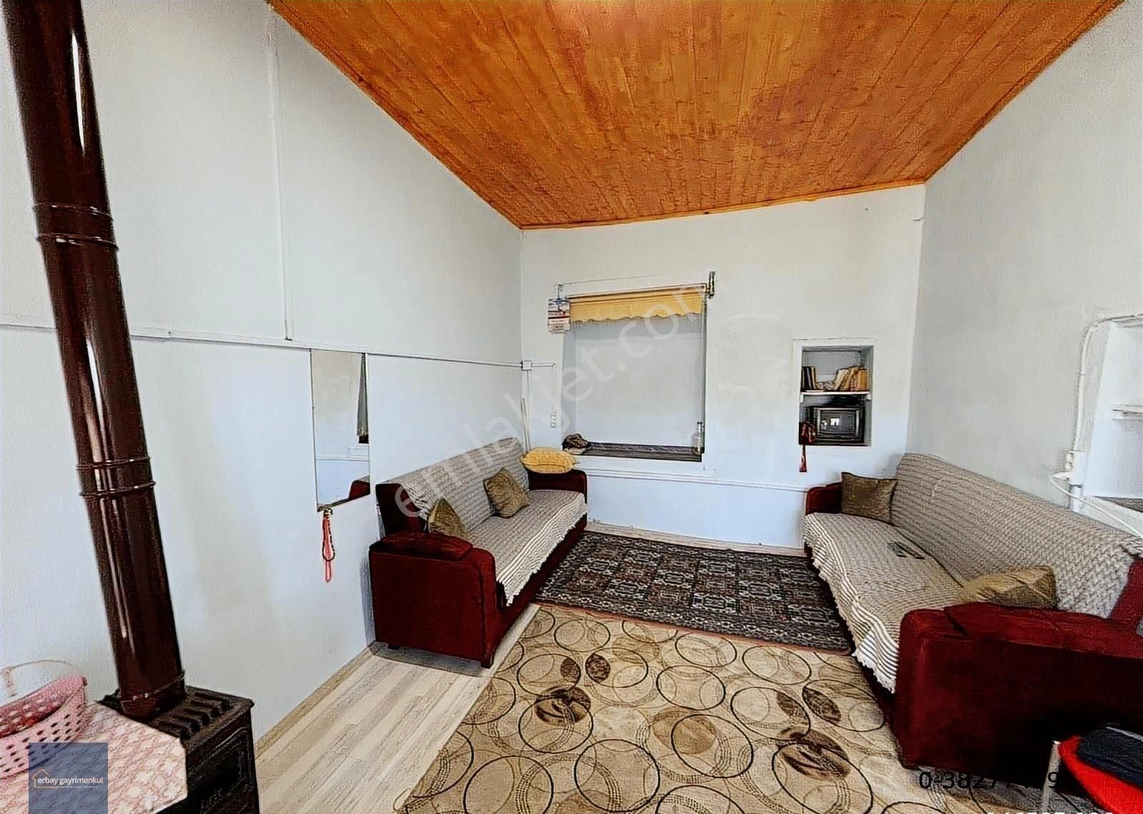 İncesu Merkez'de 350 M2 Arsalı 3+1 120 M2 Müstakil Ev - Görsel 25