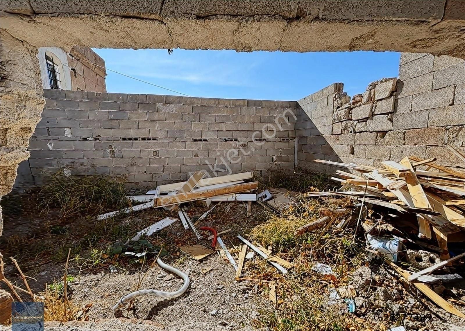 İncesu Merkez'de 350 M2 Arsalı 3+1 120 M2 Müstakil Ev - Görsel 17