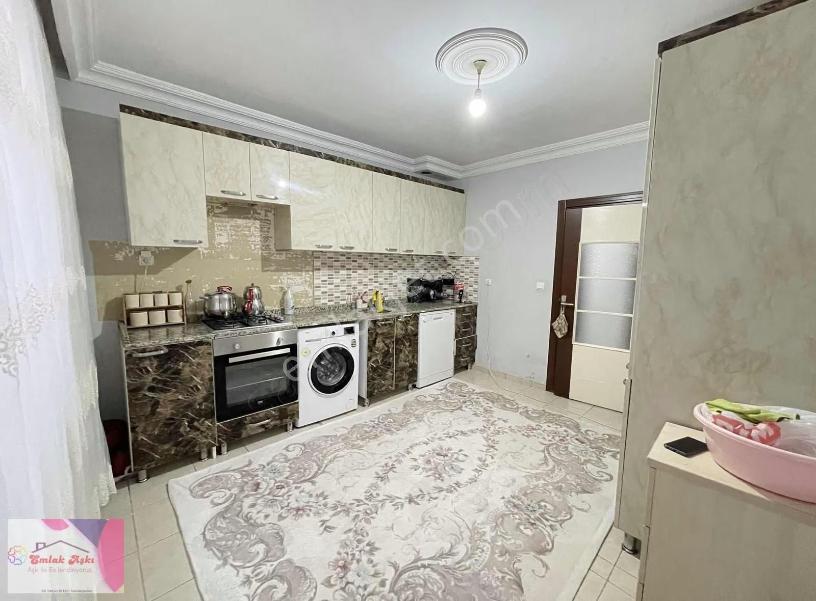 Tam Merkezi Konumda Geniş Ayrı Mutfak - Görsel 13