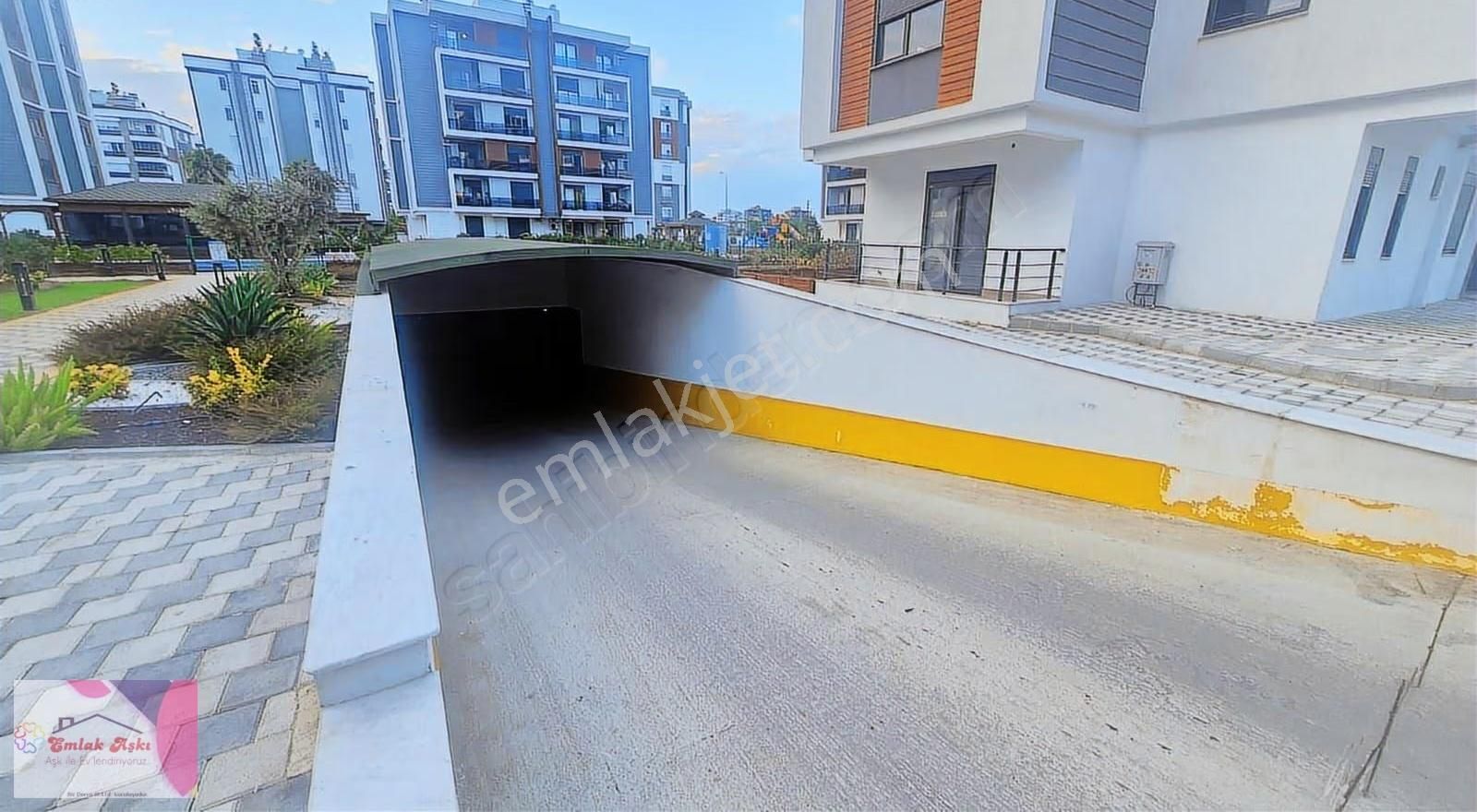 Kepez Göksu Mah Muhteşem Konumda Havuzlu Daire - Görsel 20