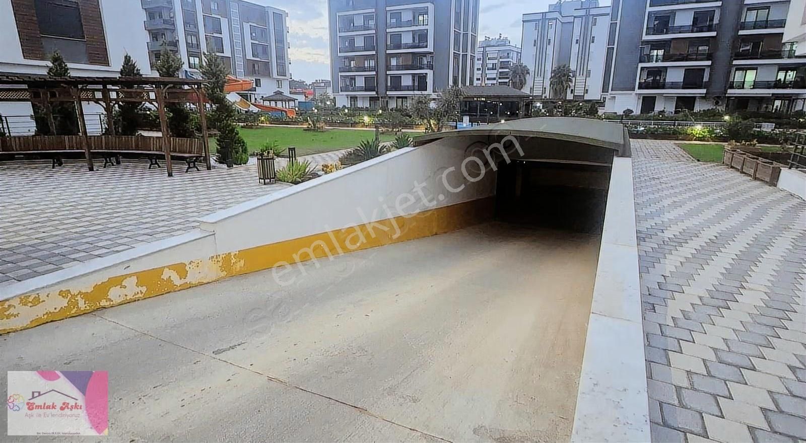 Kepez Göksu Mah Muhteşem Konumda Havuzlu Daire - Görsel 30