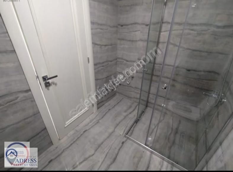 Şerifali Ticari Bölgede 115 M2 Kullanışlı 2+1 Ofis Katı - Görsel 17