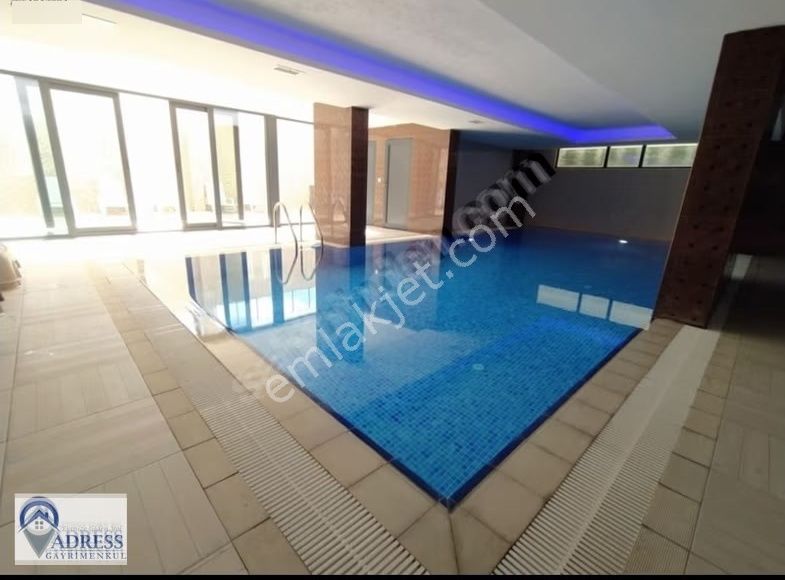 Şerifali Ticari Bölgede 115 M2 Kullanışlı 2+1 Ofis Katı - Görsel 9