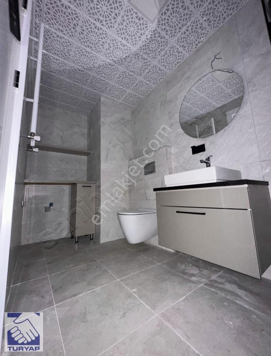 Koru İdealde Eskişehir Yoluna Cephe Mukemmel Konumda 2+1 - Görsel 12