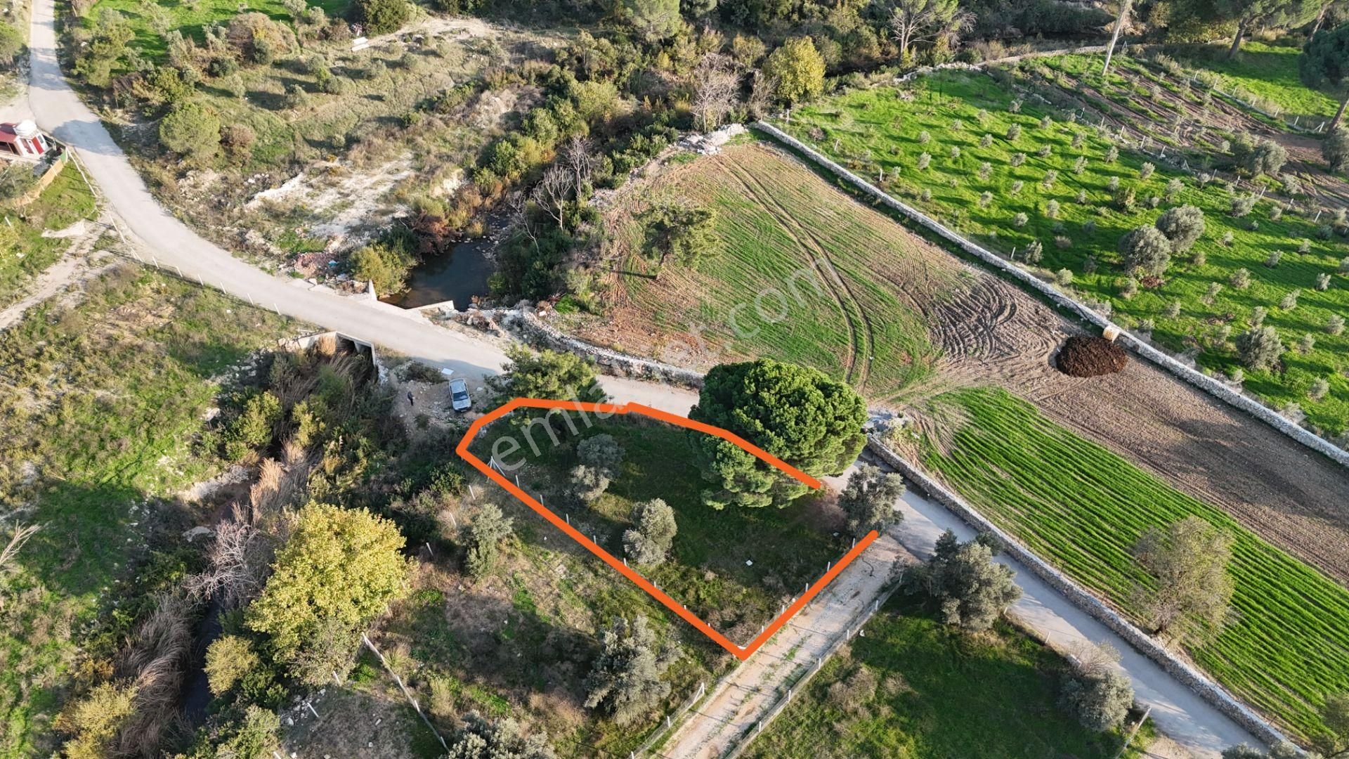 İzmir Menderes Künerde Tapudan Satışlı 536 M2 Elektrik Su Köşe Arsa - Görsel 27