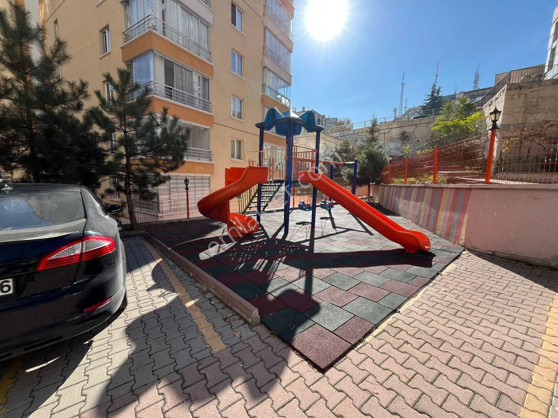 Pamuklar'da Şehir Hastanelerine Yakın Site İçinde Manzaralı 3+1 Kiralık - Görsel 32