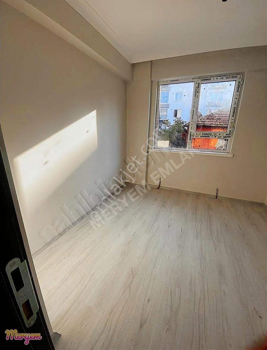 Beşikkayada 1 Katta 3+1 Full Daire - Görsel 19